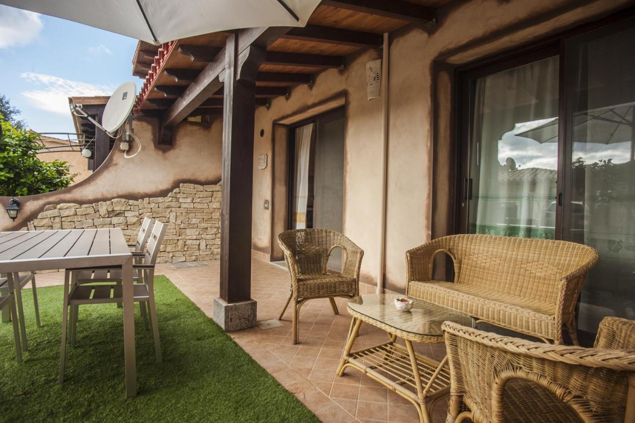 Villa Sobia Manna à Chia Extérieur photo